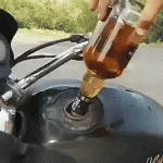 Combustible del bueno para la moto