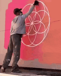 The way he does the circles