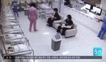 Earthquake in Korea, the nurses didnt run away, they protecc the babies