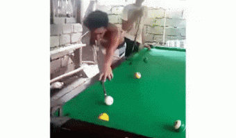 Pro Player in Pool